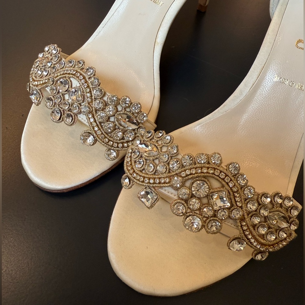 $425 Something Bleu Italy‎ Bridal Heels Ivory Satin Crystal Embellished Sandals